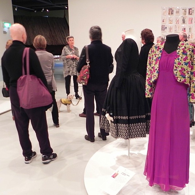 Doris de Pont, curator of the Homesewn exhibition, talking to the Art Lover Tourists.